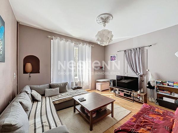 Maison de ville 5 pièces à vendre à Fontenay-le-Comte avec jardin et dépendances