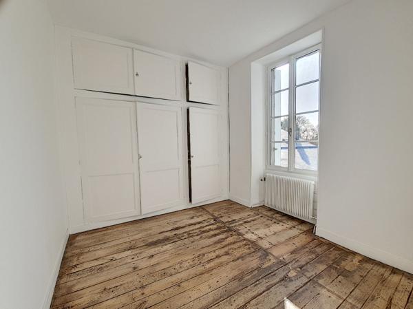 A LOUER EN EXCLUSIVITE - Appartement 136 m²  avec 4 chambres
