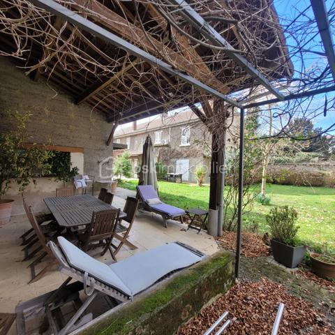 Demeure de 202,68 m²