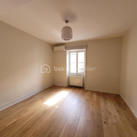 Demeure de 202,68 m²