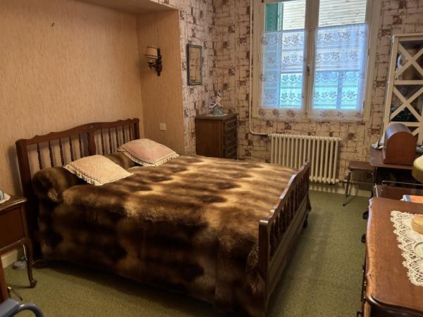 Vente Maison115 m² - 5 Pièces - ST GEORGES DE POISIEUX (18200)