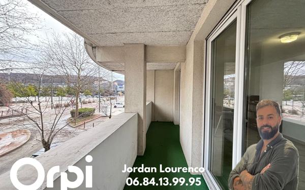 Appartement à vendre    2 pièces • 29,68 m2 Échirolles