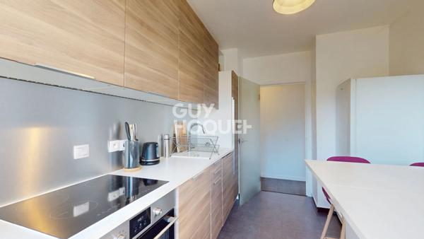 À vendre ? T2 de 53 m² avec balcon, résidence avec piscine et tennis