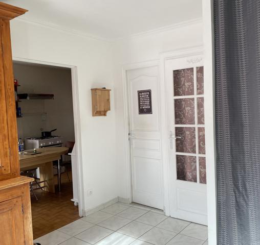 Saint-Roch (37390) maison ancienne de bourg