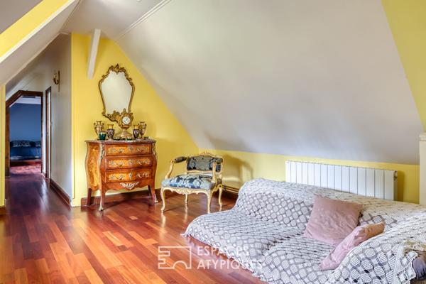 Propriété de caractère avec étang privatif