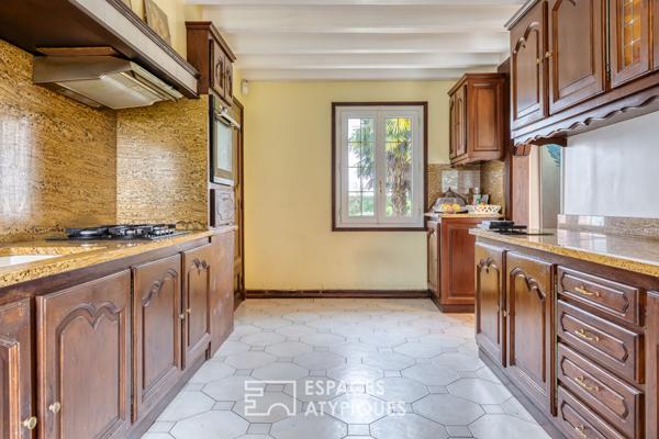 Propriété de caractère avec étang privatif