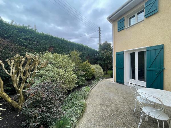 Maison garage et jardin Pessac 4 pièce(s) 107m2