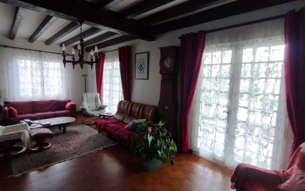 Maison à vendre    6 pièces •  Peyrehorade