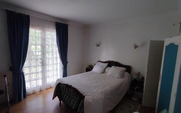 Maison à vendre    6 pièces •  Peyrehorade