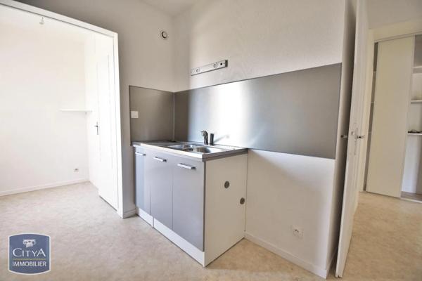 Appartement à louer 4 pièces 73.71m² Le Mans (72100)
