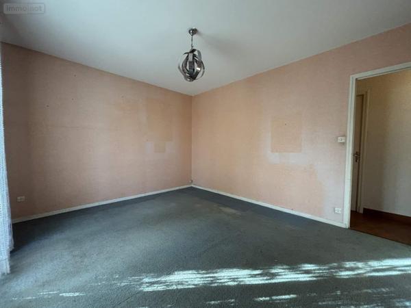 Maison à vendre à Notre-Dame-d'Oé dans l'Indre-et-Loire (37390), ref : 37037/397