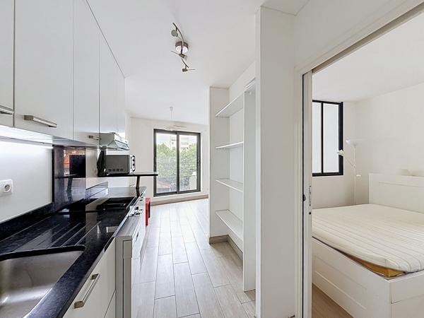 MONTREUIL COEUR DE VILLE, QUARTIER CROIX DE CHAVAUX, 350 METRES DU METRO,  APPARTEMENT 2 PIECES RECENT. DPE C