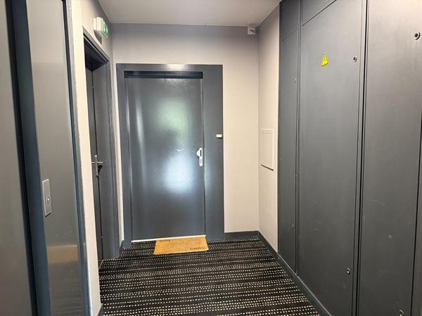 MONTREUIL COEUR DE VILLE, QUARTIER CROIX DE CHAVAUX, 350 METRES DU METRO,  APPARTEMENT 2 PIECES RECENT. DPE C