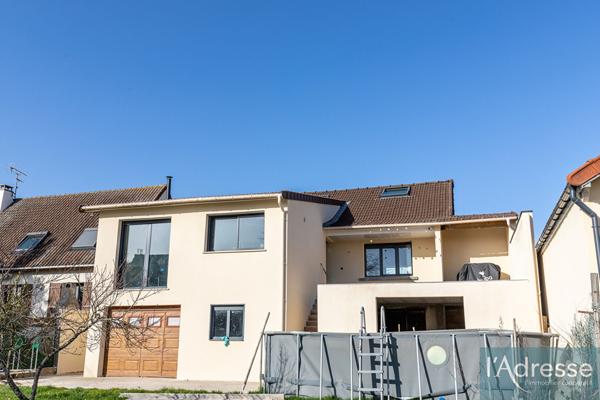 Maison Villejust 6 pièce(s) 120 m2