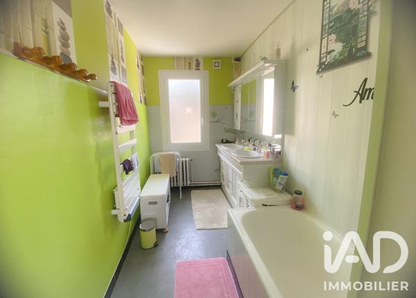 Maison à vendre 5 pièces 228 m² Plédéliac