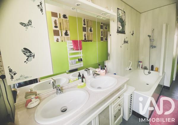 Maison à vendre 5 pièces 228 m² Plédéliac