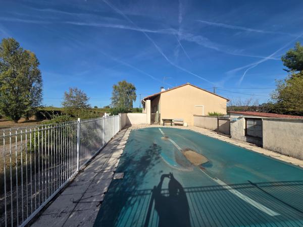 Maison 6 pièces à vendre à Mosnac-Saint-Simeux