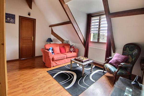 Maison Vaux Sur Seine 5 pièce(s) 136 m2 €441 000 ** - Référence 1083