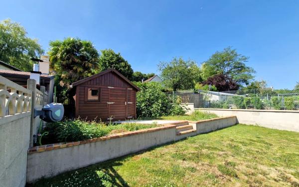 Maison à vendre    6 pièces •  Claye-Souilly