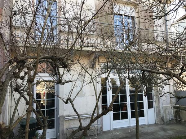 Maison en pierre vue mer - Hyper centre avec Jardin et Garage