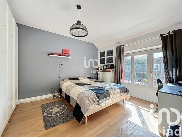 Immeuble à vendre 206 m² Montesson