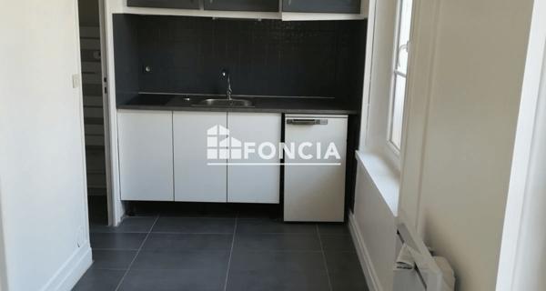 Location Studio 18.25 m² - Dreux 28100