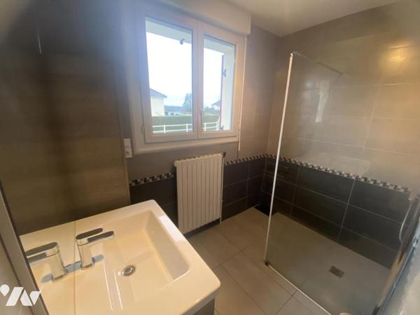 Maison à Valframbert, 4 chambres