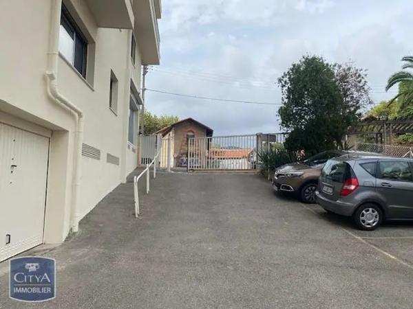 Parking à vendre 18m² Vallauris (06220)