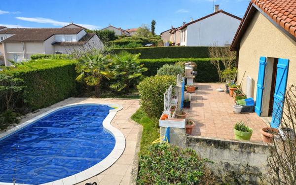 Maison à vendre    5 pièces • 111 m2 Écully