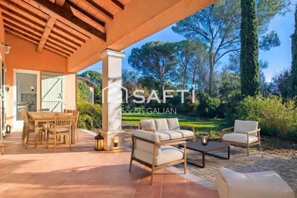 Maison de plain-pied 5 pièces, lumineuse et au calme