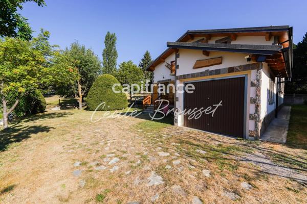 Maison d'exception 4 faces avec jardin arboré, source naturelle et vue panoramique sur les Pyrénées – Bolquère (66210)