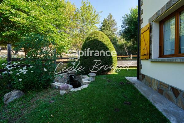 Maison d'exception 4 faces avec jardin arboré, source naturelle et vue panoramique sur les Pyrénées – Bolquère (66210)