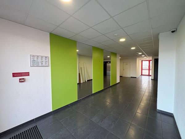 EN EXCLUSIVITE STUDIO DE 2016 AVEC STATIONNEMENT PRIVATIF