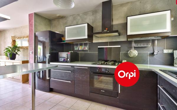 Maison à vendre    4 pièces • 103 m2 Mions