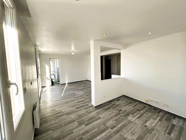 Bel appartement Perpignan 5 pièce(s), 4 chambres et loggia LOCATION