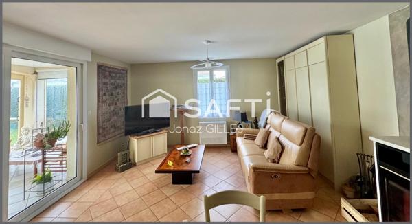 Maison individuelle avec piscine et dependance