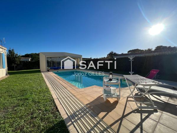 Maison individuelle avec piscine et dependance