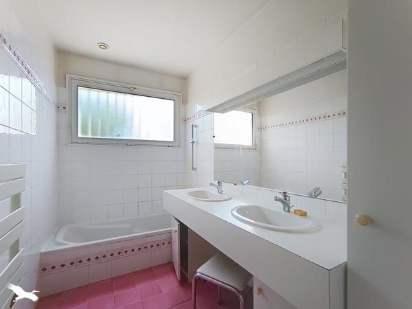 Maison 599 000 € Pessac 5 p 118 m² DPE C