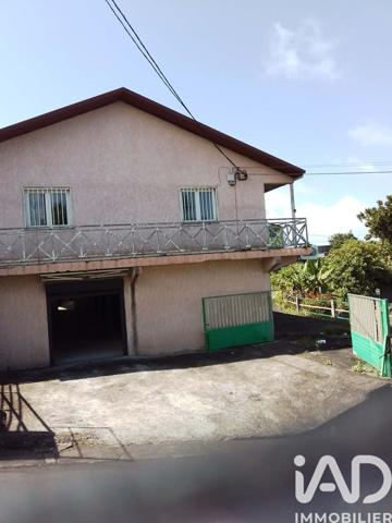 Immeuble à vendre 3 102 m² Saint-Leu