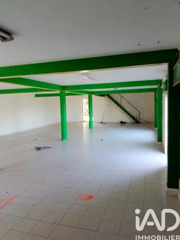 Immeuble à vendre 3 102 m² Saint-Leu