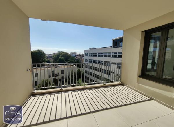 Appartement à vendre 3 pièces 97.32m² Nîmes (30000)