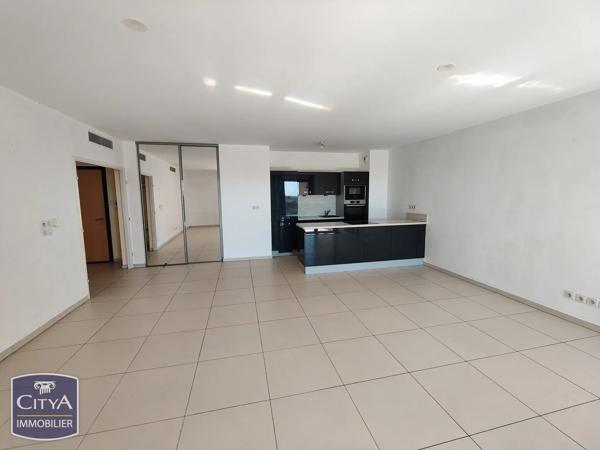 Appartement à vendre 3 pièces 97.32m² Nîmes (30000)