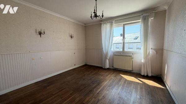 BAUD - RARE - Vaste appartement avec très grande terrasse hyper centre