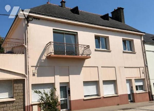 BAUD - RARE - Vaste appartement avec très grande terrasse hyper centre