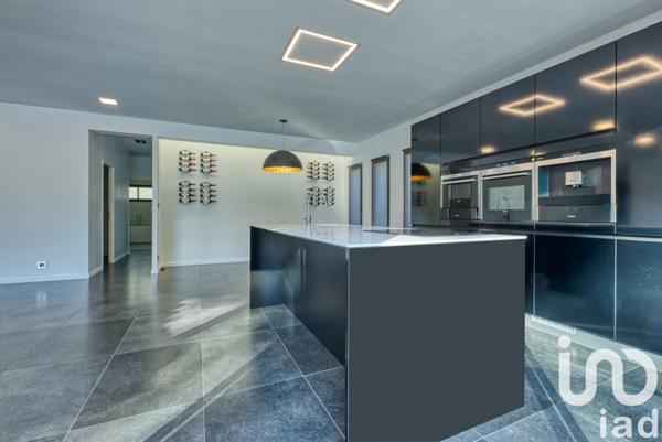 Maison à vendre 7 pièces 171 m² Sadirac