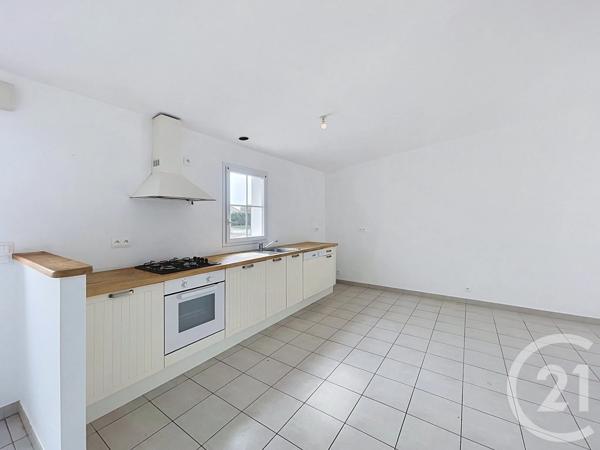 Maison à vendre  4 pièces - 80,80 m 2   CHALLANS  - 85