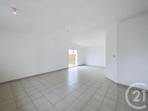 Maison à vendre  4 pièces - 80,80 m 2   CHALLANS  - 85