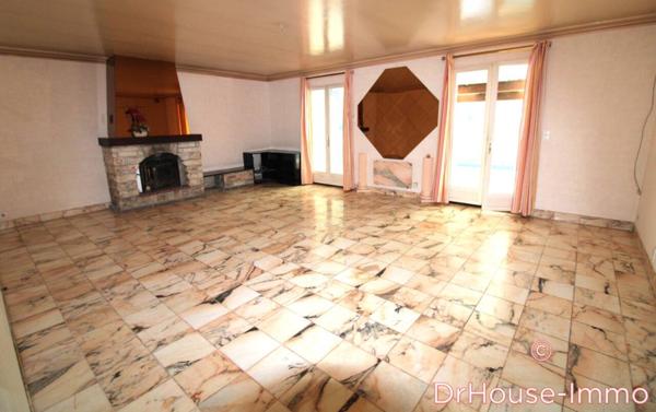 Maison à vendre 8 pièces de 220 m²