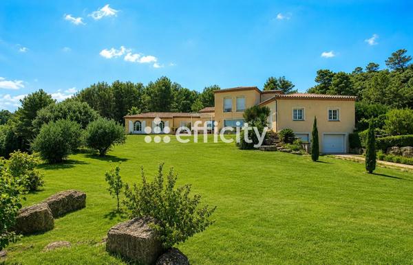 Maison
         9 pièces
        - 380 m² Bien prestige 942 000 € *
