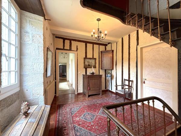 MAISON DE CARACTERE Nontron